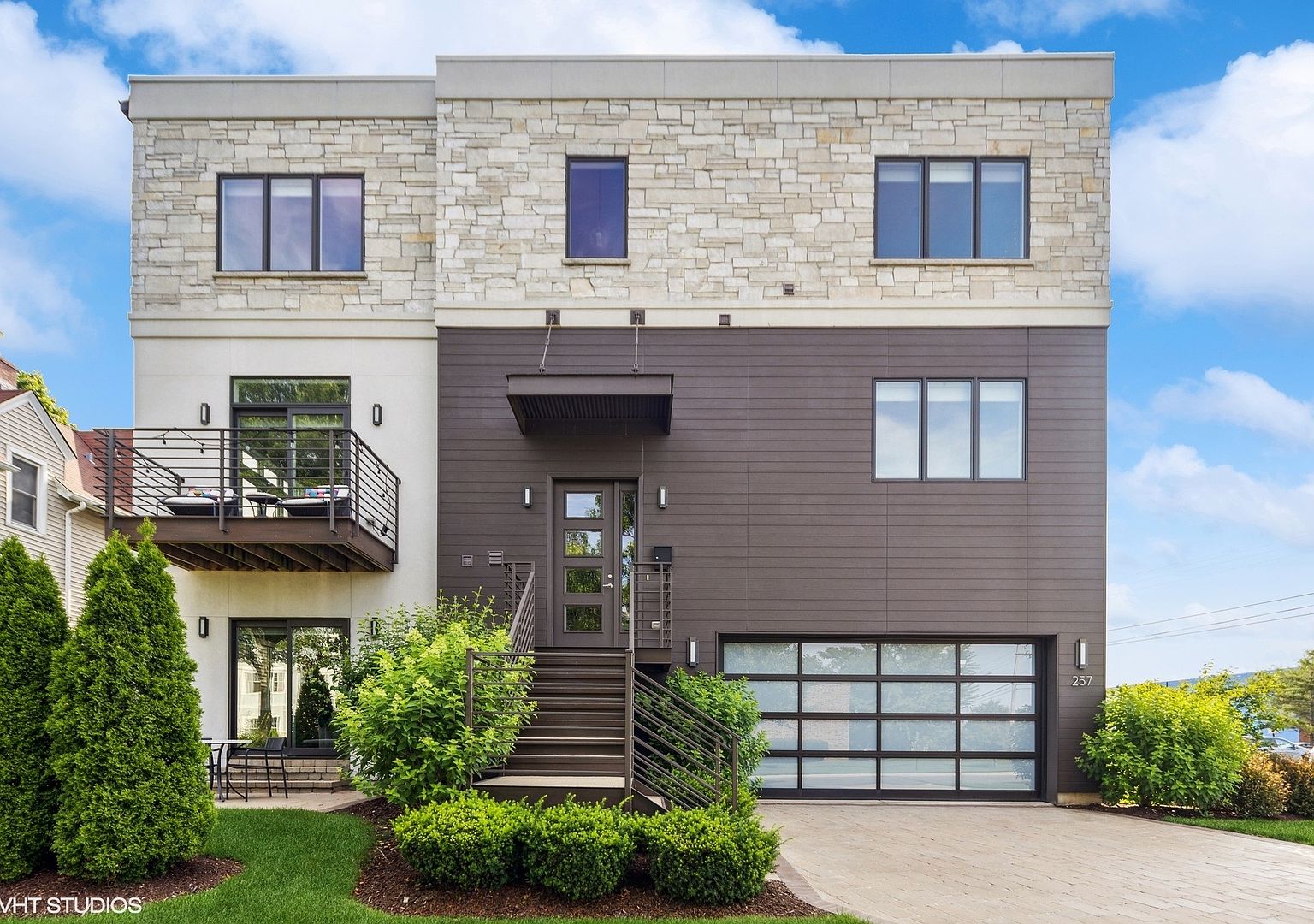 257 W 1st St, Elmhurst, IL 60126 MLS 11835277 Zillow