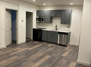 1920 Military Ave #3, Omaha, NE 68111