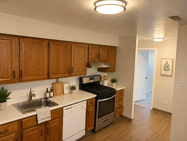 1237 S 2nd St #2 — Photo 3