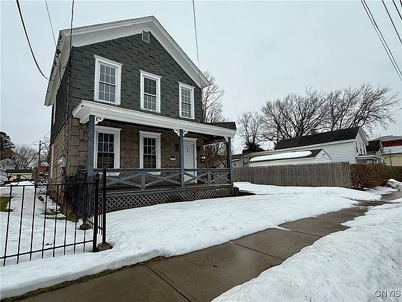 2nd image of 114 1st St