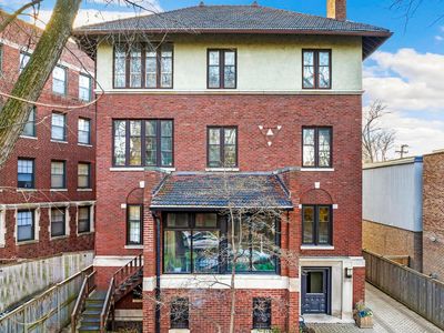 4224 N Hazel St #1, Chicago, IL, 60613