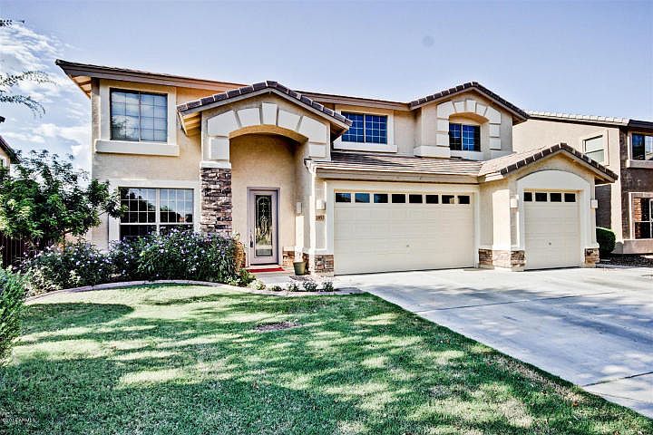 1st image of 2853 E Birchwood Pl
