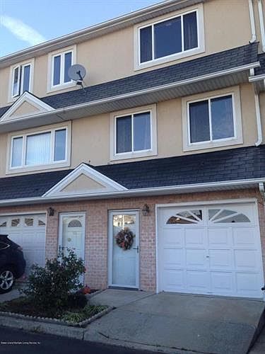 1st image of 49 Sea Gate Ct