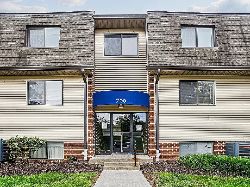 Meadow Creek Apartments