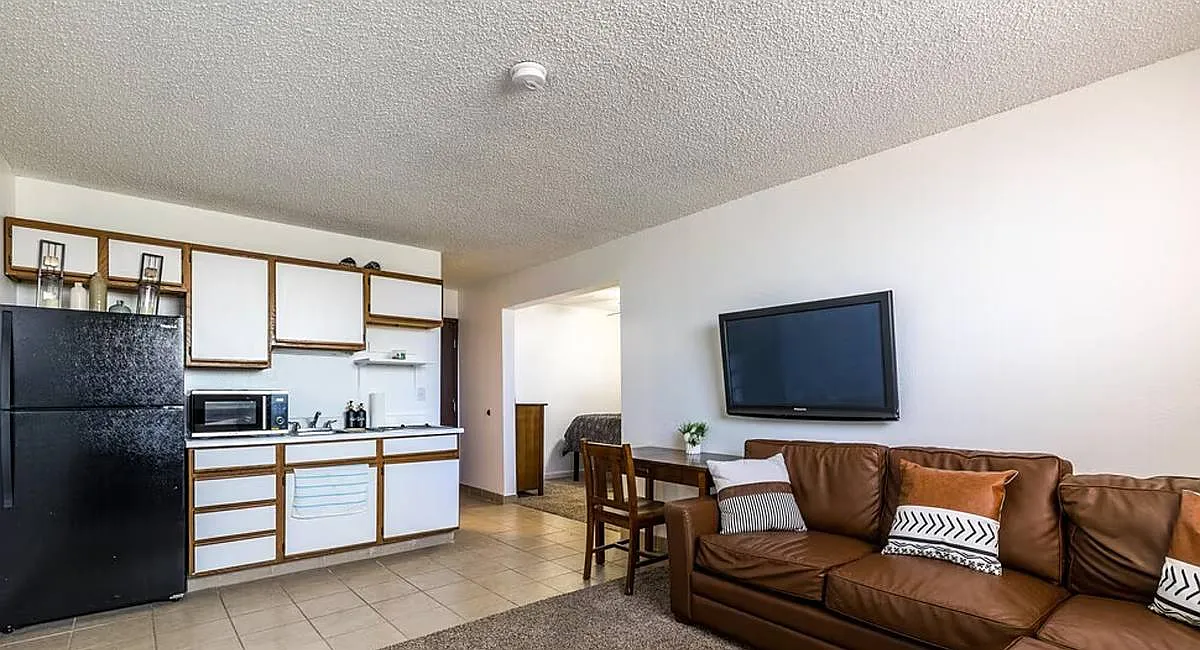 Studio, 500 sqft, $845 — Photo 1