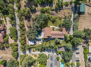 5920 Colodny Dr, Agoura Hills, CA 91301