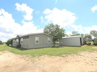 7510 Pittman Rd, Adkins, TX 78101