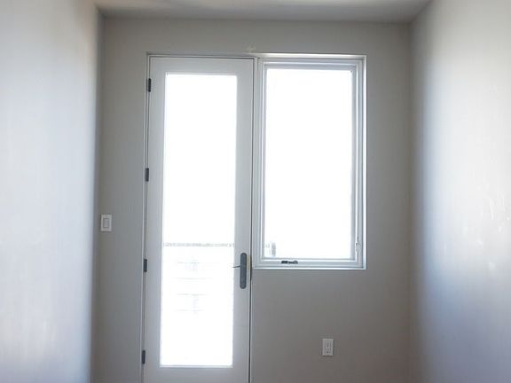 3rd image of 679 Grand St #4I
