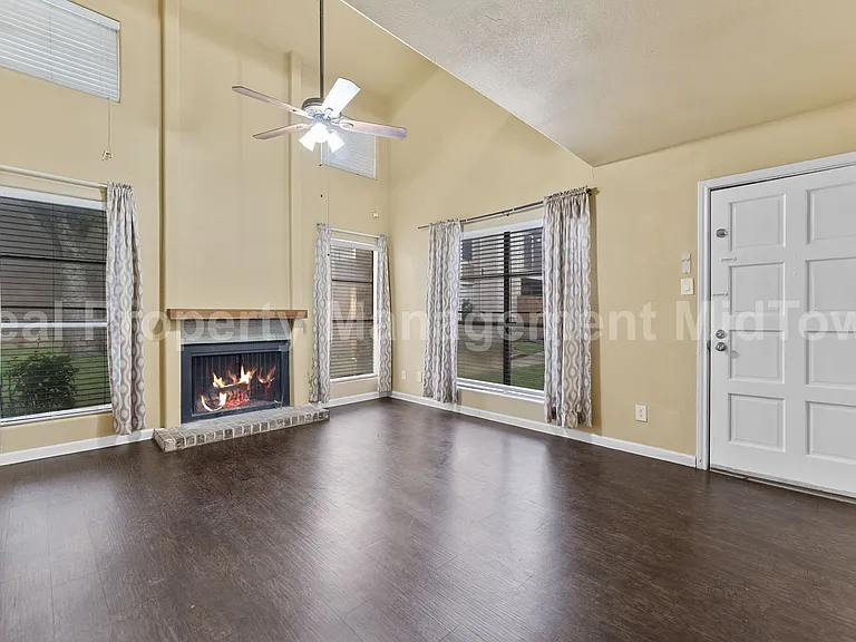 5516 Boca Raton Blvd #310 — Photo 2