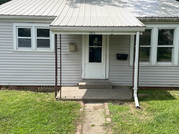 105 N Douglas St, Mount Ayr, IA 50854