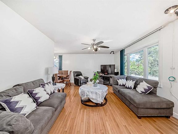 5th image of 5132 SE Marian Way NE