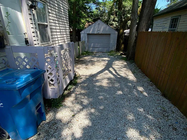 5757 N Keystone Ave — Photo 13