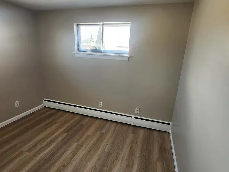 Unit Photo