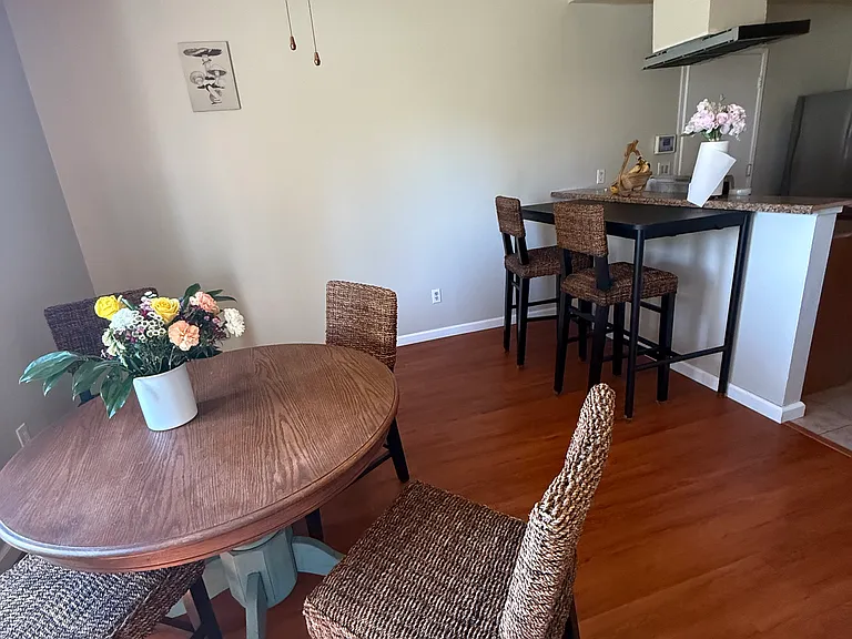 818 Portugal Way — Photo 14