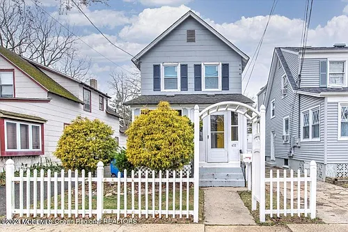 433 Lincoln Ave #LOWER Photo 1