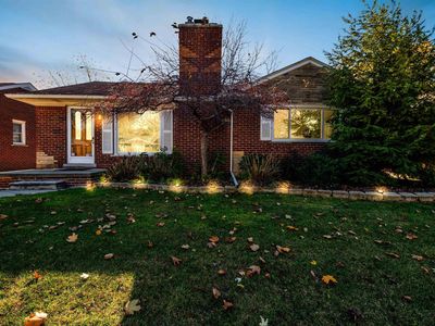 22412 Red Maple Ln, Saint Clair Shores, MI, 48080