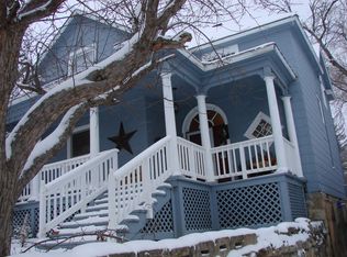 412 N 5th St, Raton, NM 87740