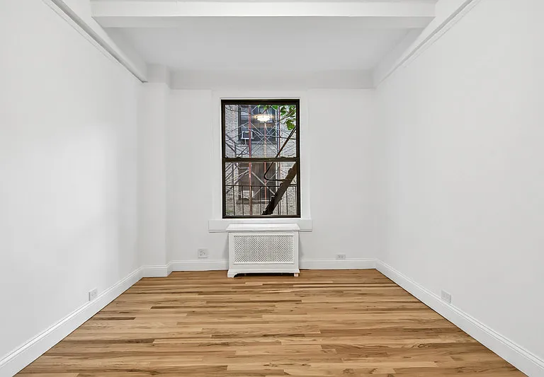 52 Clark St #3P — Photo 8