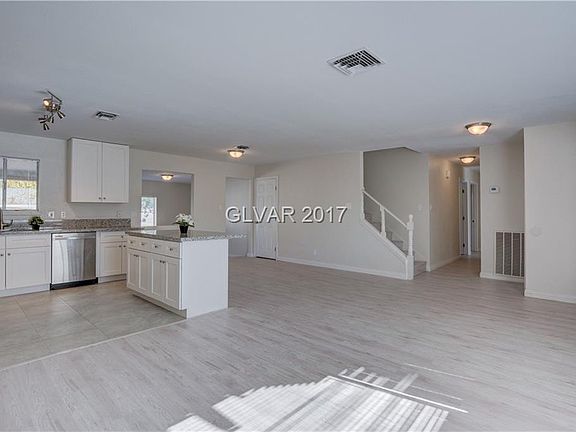 5th image of 3428 Haverford Ave