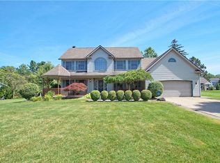 1648 Jennifer Dr, Twinsburg, OH 44087