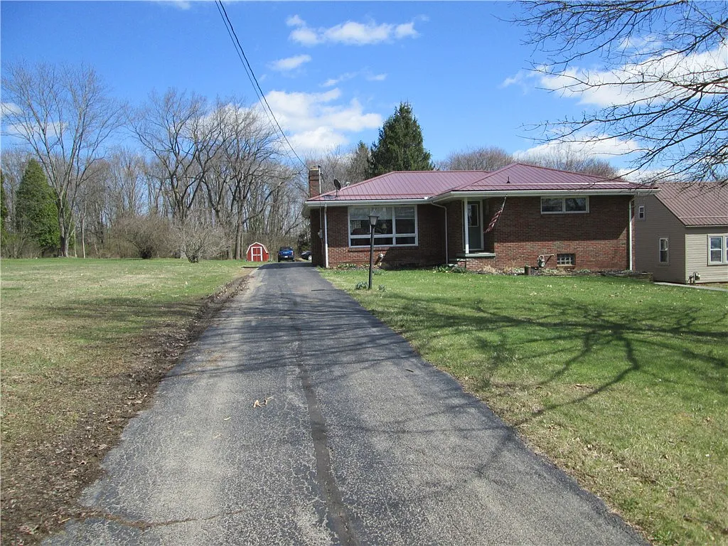 4717 Ellwood Rd photo 1