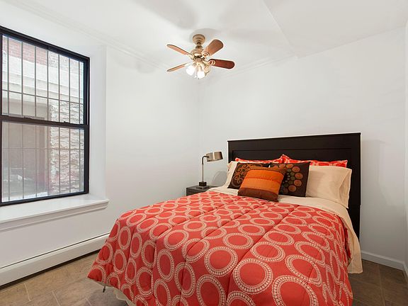 5th image of 220 W 111th St APT 1B