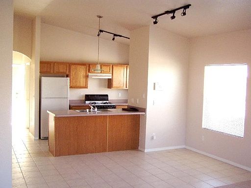 2nd image of 3744 Stoneway Rd