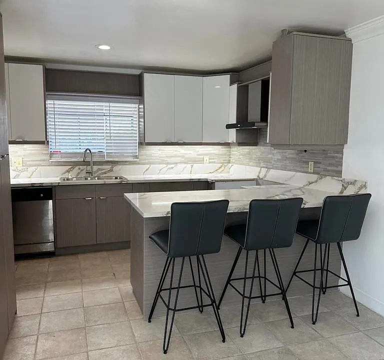 175 S Allen Ave #3