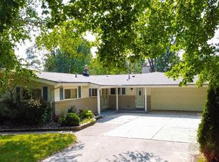 15910 Thirty Mile Rd, Ray, MI 48096