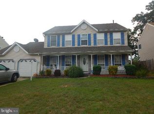 14 Chestertown Rd, Sicklerville, NJ 08081