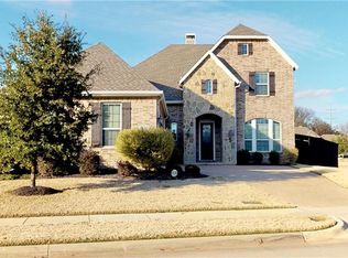 1000 Lost Valley Dr, Euless, TX 76039