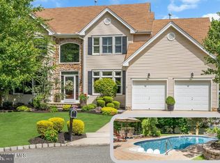 9 Heather Way, Barnegat, NJ 08005