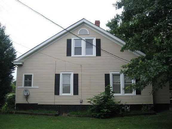 2nd image of 1612 Mill Ave