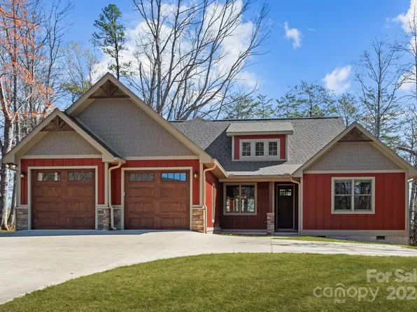 173 Wilson Ct, Lake Lure, NC 28746