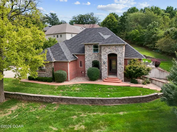 1169 Newport Cir, Webb City, MO 64870
