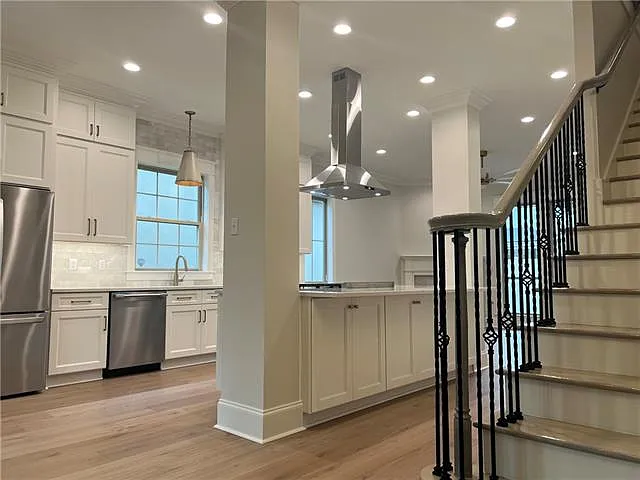 1201 Magnolia Aly — Photo 2
