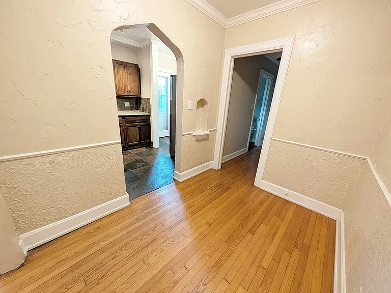 2209 NW 19th St — Photo 10