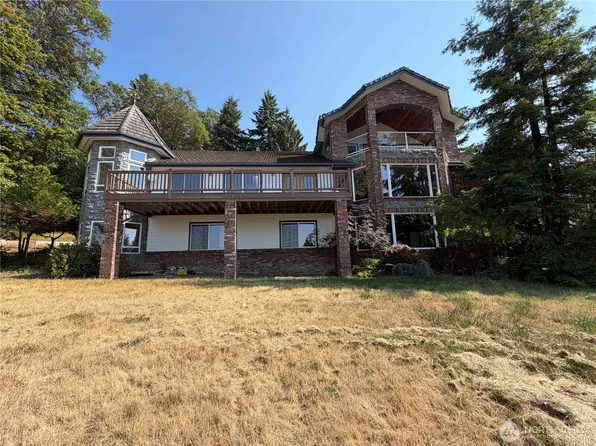 811 FOX HOLLOW Road, Sequim, WA 98382