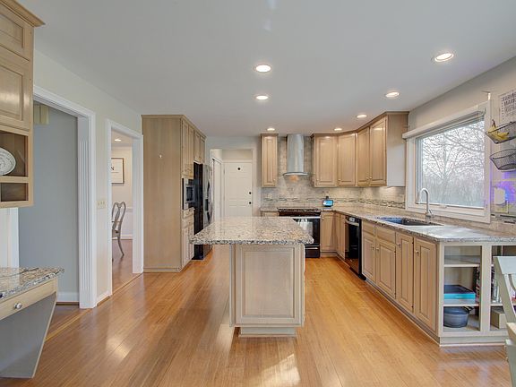 5th image of 11029 Appaloosa Dr