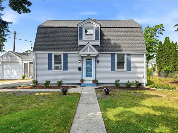 512 Woonasquatucket Ave, North Providence, RI 02911