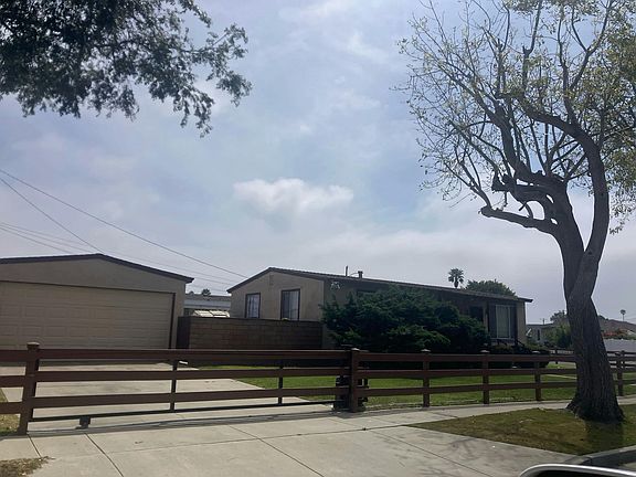 3rd image of 1110 Evergreen Ln
