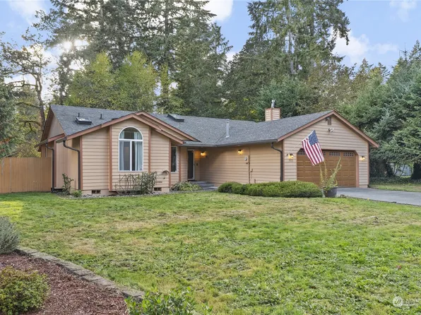 3920 Oxford Loop SE, Lacey, WA 98503