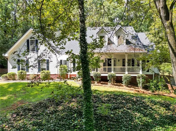 5090 Eubanks Rd, Woodstock, GA 30188