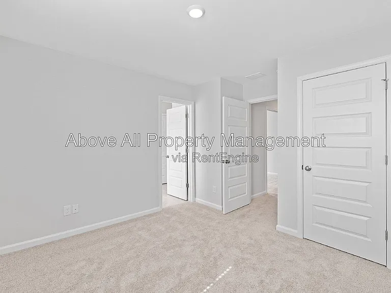 204 White Oak Garden Way — Photo 42