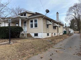 206 W 3rd St, Red Hill, PA 18076