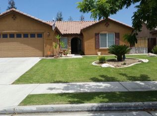 12318 Fairburn Way, Bakersfield, CA