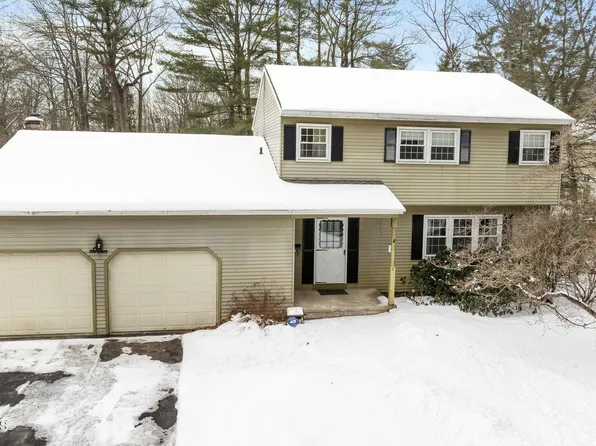 7 Tamarack Drive, Delmar, NY 12054