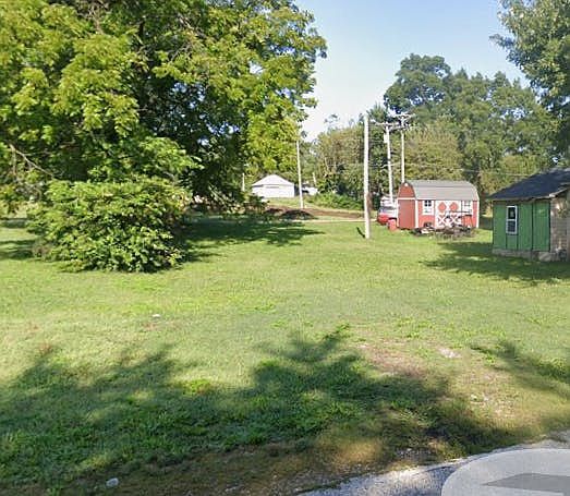 1st image of 807 N Washington Ave