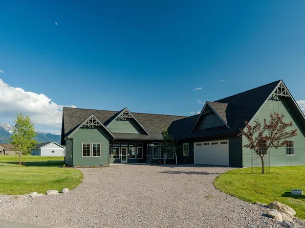 585 Dayton St SE, Ronan, MT 59864