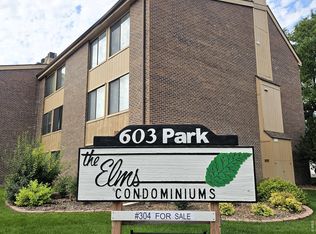 603 Park St #304, Sterling, CO 80751